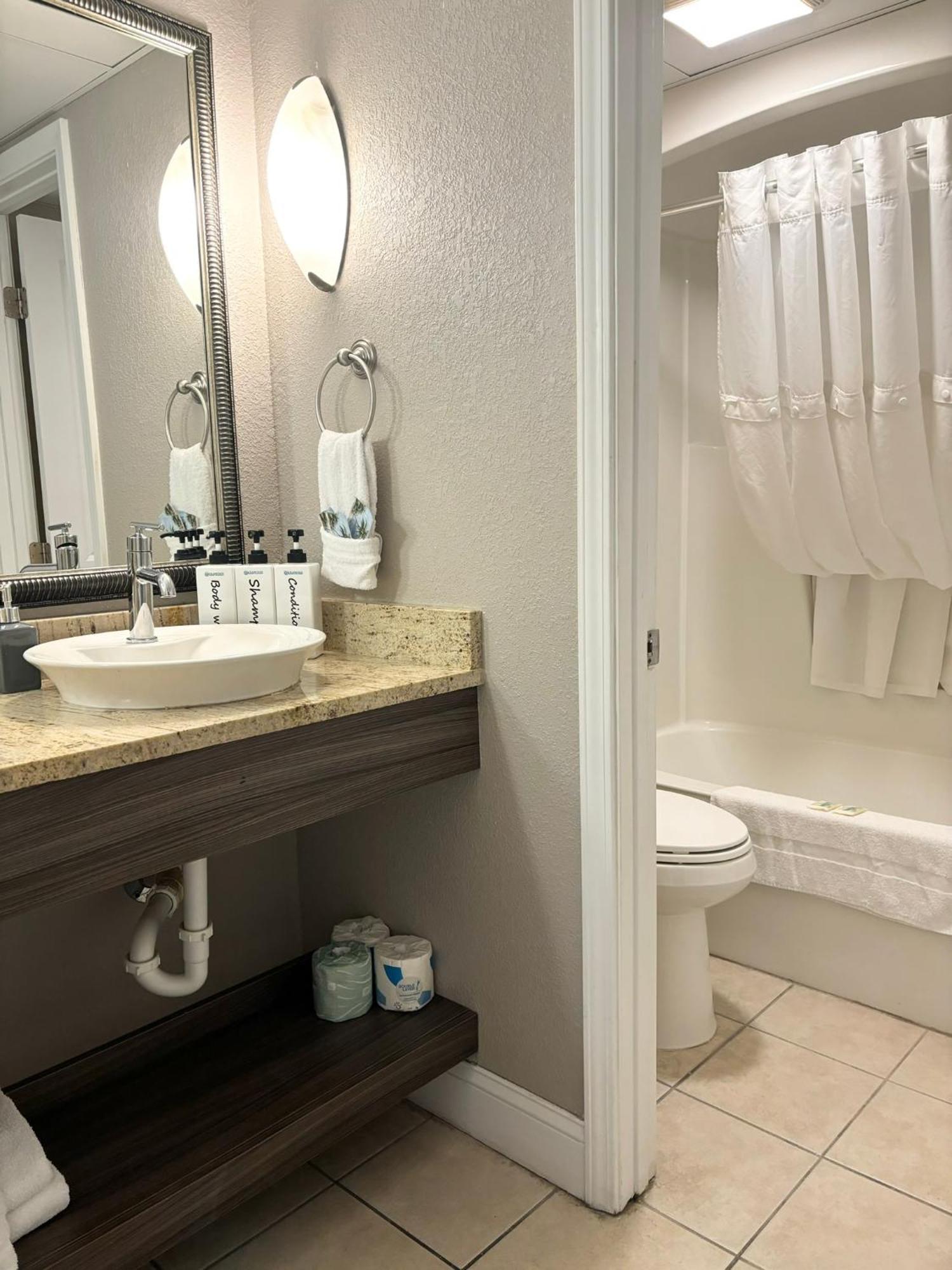 Azure Bliss Oceanfront Condo Sleeps 6 Myrtle Beach Eksteriør bilde